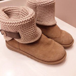 UGG Women's Shaina Boot Chestnut SZ 7